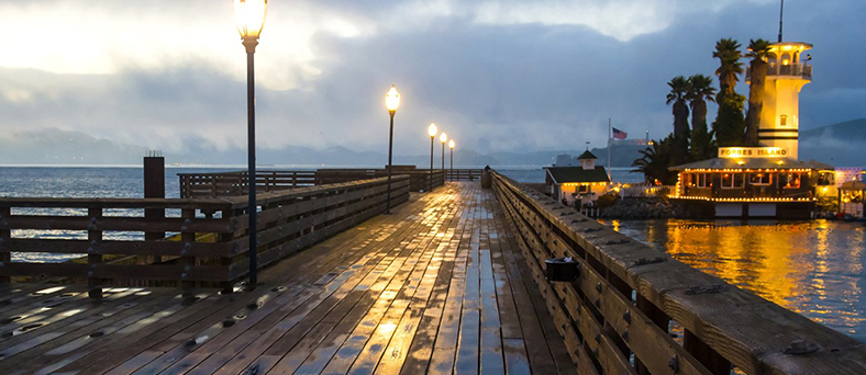 Famous-pier-39-at-the-Fisherman's-Wharf-in-San-Francisco